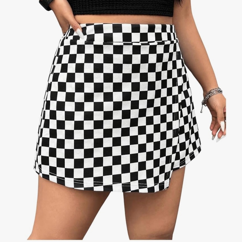 Black and White Checkered Skirt